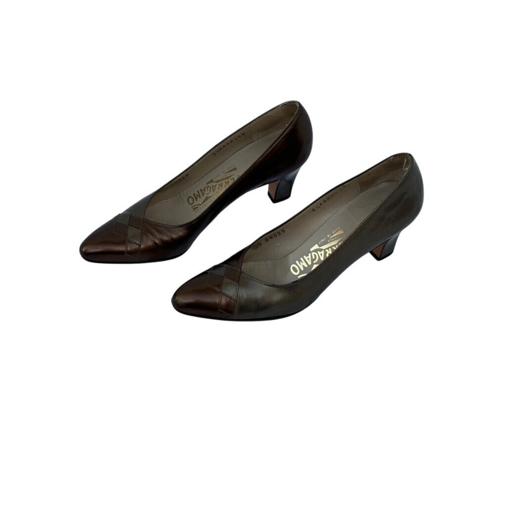 Vintage Salvatore Ferragamo Brown & Gold Pumps Size‎ 6.5